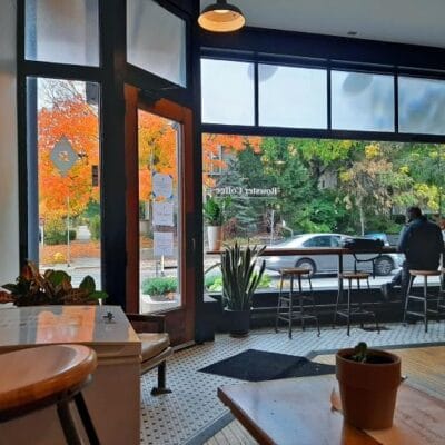 A-Day-in-the-40th-St-SE-Neighborhood-–-Local-Spots-Hidden-Gems-Around-Grand-Rapids