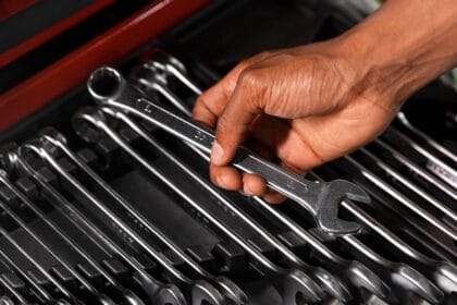 Automotive-Tool-Suppliers-Types-Tools-Buying-Tips