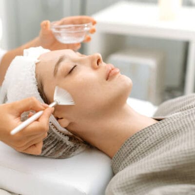 Can-Inno-Peel-brighten-uneven-complexion