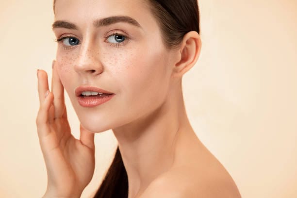 Can-Melasma-Treatment-Lighten-Skin-Tone