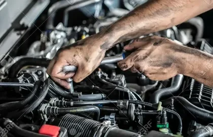 Car-Engine-Mechanic-Dubai