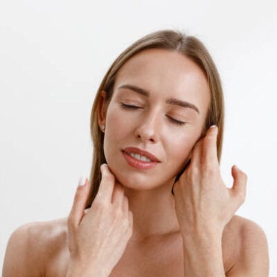Does-Exosome-Therapy-Heal-Damaged-Skin-Cells