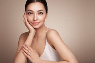 How-Can-HIFU-Treatment-Give-You-a-Natural-Facelift