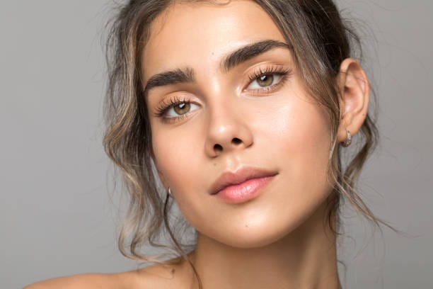 Is-Skin-Glowing-Injections-Right-for-Dry-Aging-Skin