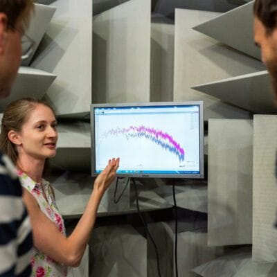 Qualitative-and-Quantitative-Research-Services