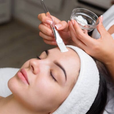 What-Inno-Peel-Can-Mean-for-Younger-Looking-Skin-Fast-Today