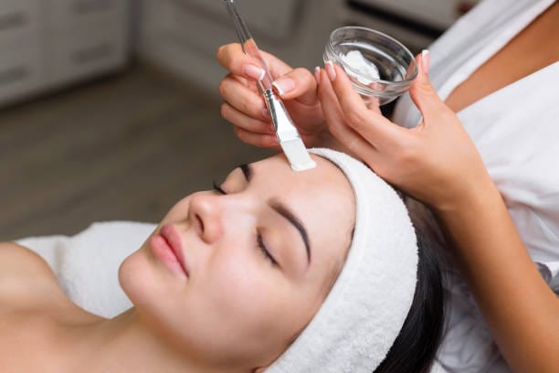 What-Inno-Peel-Can-Mean-for-Younger-Looking-Skin-Fast-Today