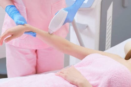 What-Laser-Hair-Removal-Gives-the-Smoothest-Results