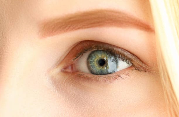 What-Should-You-Know-Before-Eyelid-Surgery-Consultation