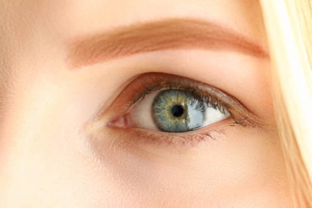 What-Should-You-Know-Before-Eyelid-Surgery-Consultation