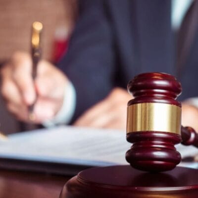 Will-my-case-settle-or-will-I-have-to-go-to-court-800x674-1