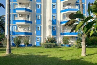beautiful-plants-palm-trees-landscaping-hotel-vacation-warm-tropical-eastern_75563-12122