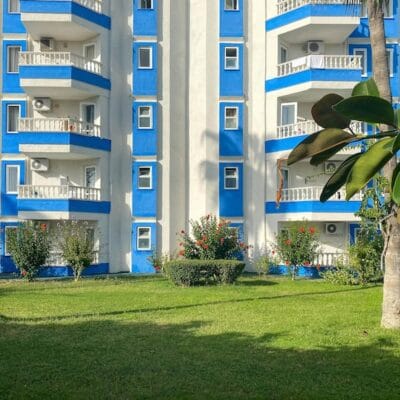 beautiful-plants-palm-trees-landscaping-hotel-vacation-warm-tropical-eastern_75563-12122