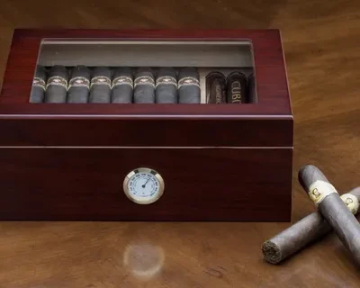 cigar-boxes