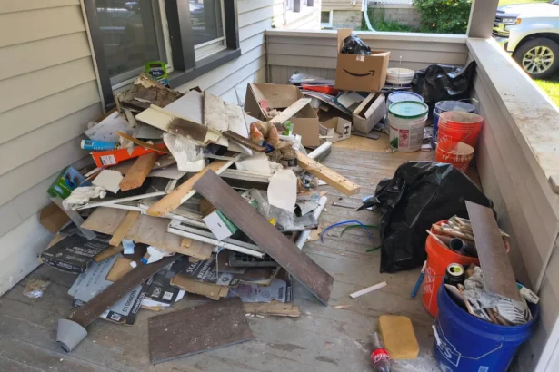 junk-pickup-hauling1