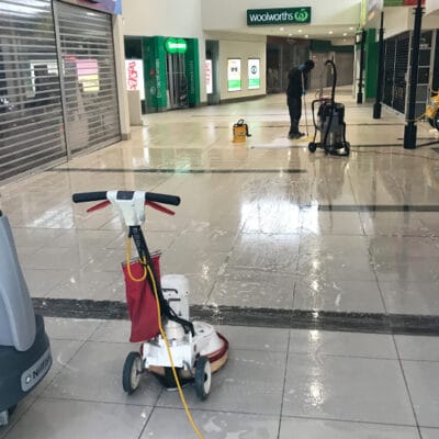 shoppingcentre-cleaning