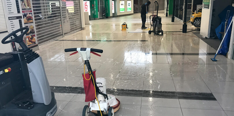 shoppingcentre-cleaning