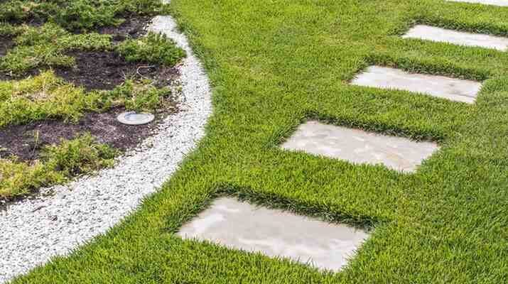 stone-path-garden-stone-slabs-scaled1