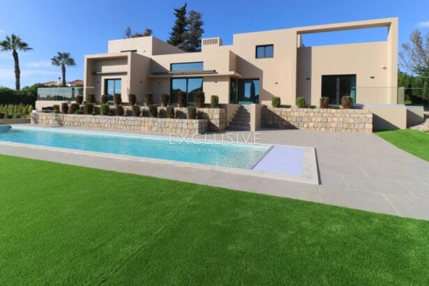 villa-with-a-private-pool-and-sea-view