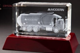 Best-Personalized-Awards-and-Plaques-for-Employee