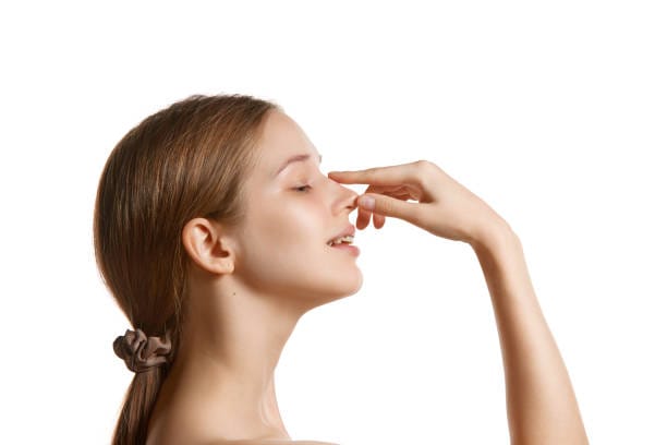 Can-Rhinoplasty-Reduce-Nose-Size-Safely