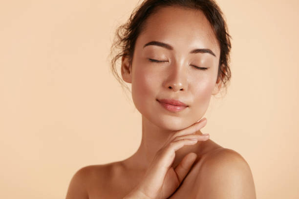 Does-hifu-Help-Tighten-Loose-Skin-Around-the-Neck-Area