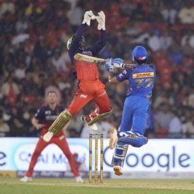 The-Krunal-Pandya-effect-😉TATAIPL-KhelBindaas-RCBvMI-@royalchallengers.bengaluru